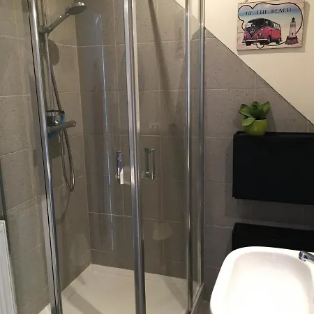 Chic Arty & Cosy 300m From דירה *